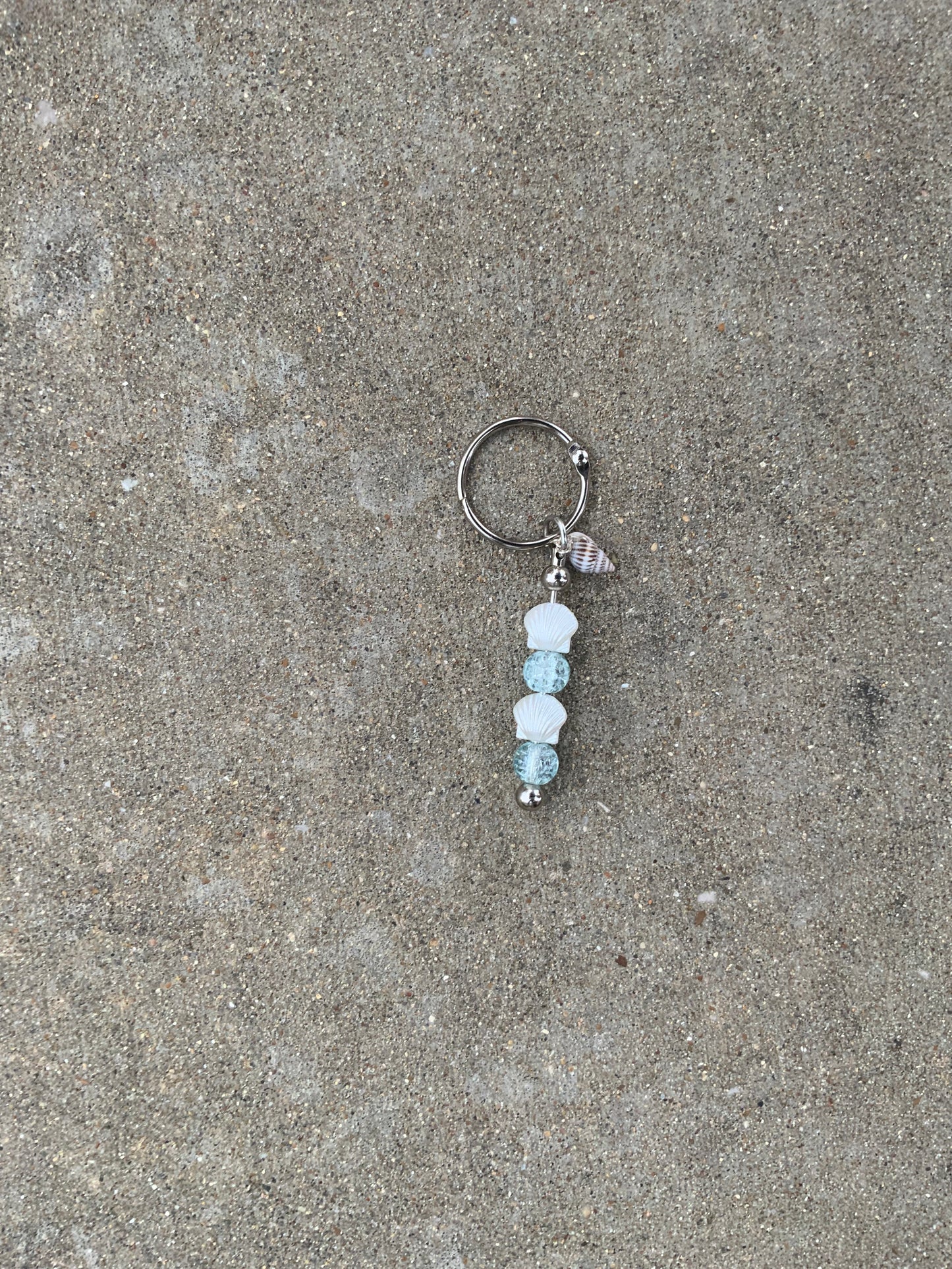 bubble shell keychain 🫧