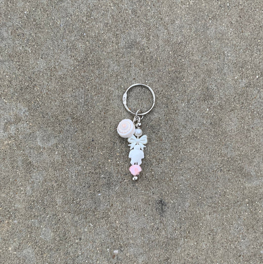 Pinksy shell keychain